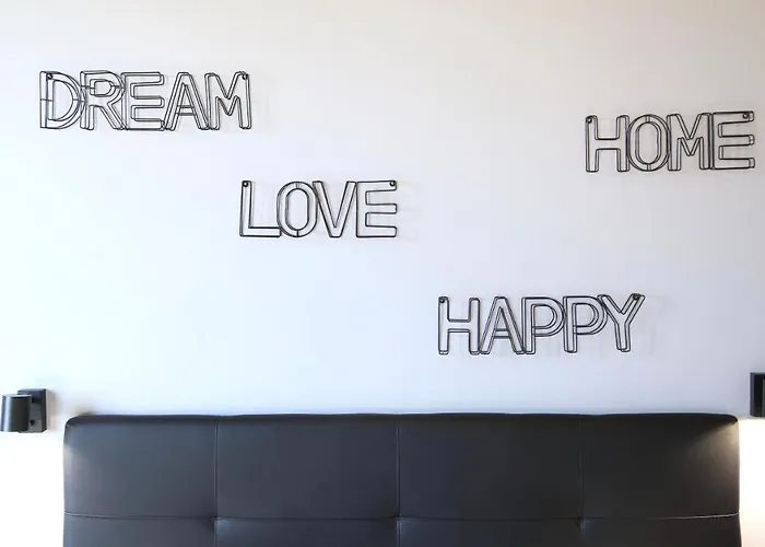 Kiss Me Luxury Bed & Breakfast 4*
